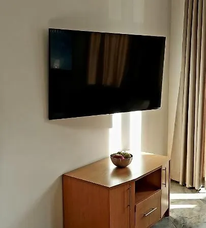 Bogi Apartment *